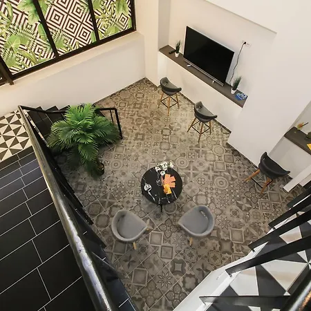 Simple Albergue